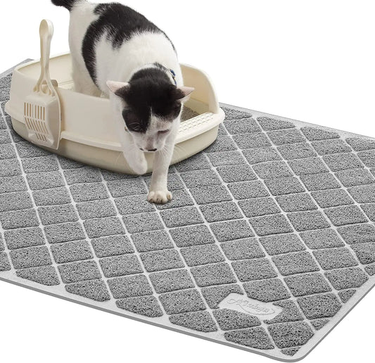 Non-slip cat litter mat trapping litter effectively
